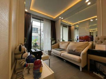Condo Amaranta Residence for Sales