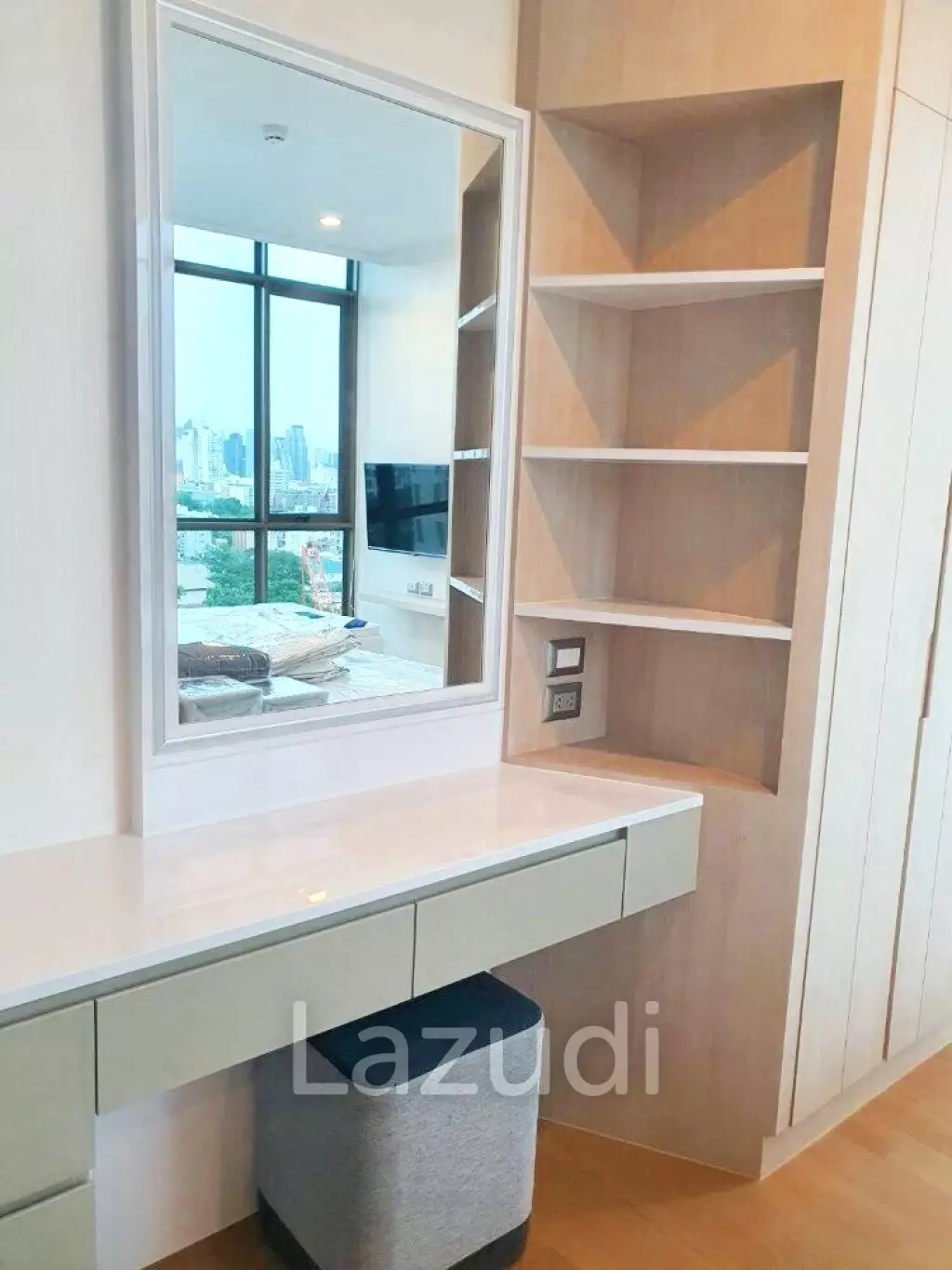 2 Bed 84 SQ.M Supalai Oriental Sukhumvit 39