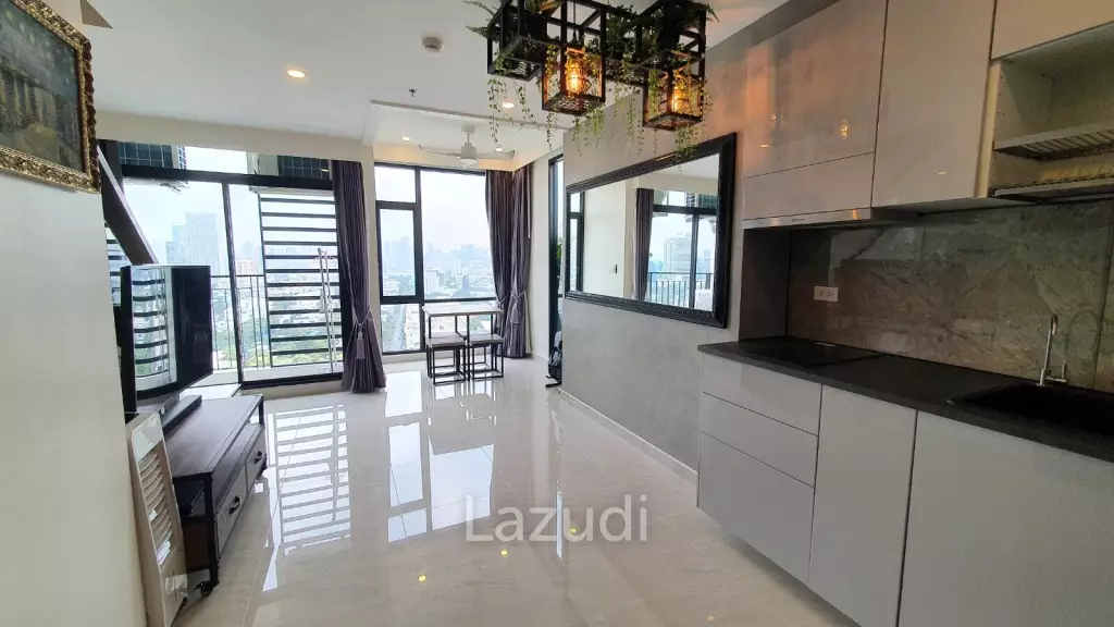 50 Sqm 1 Bed 2 Bath Duplex Condo For Sale