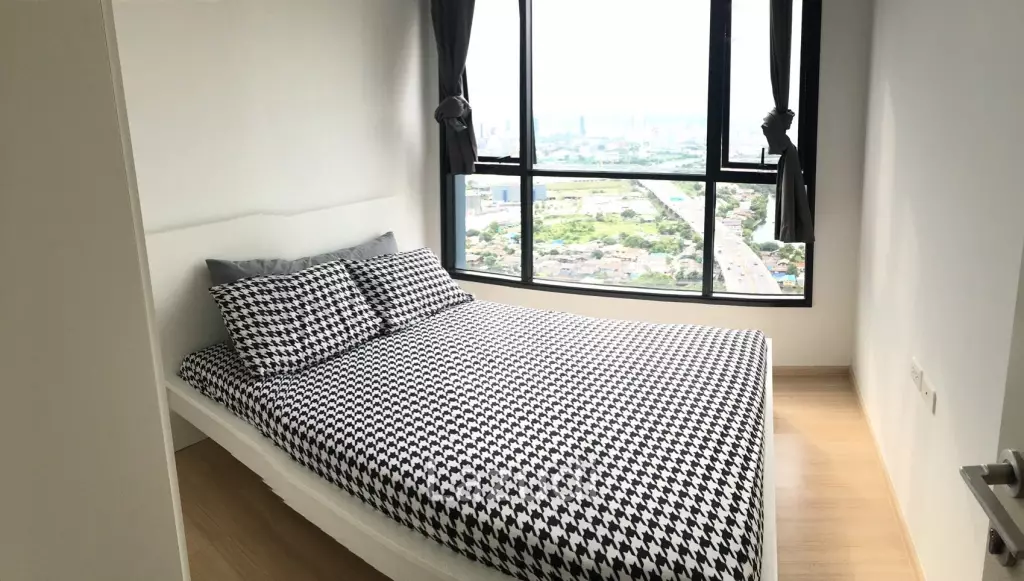 1 Bed 1 Bath 29 SQ.M The Base Rama 9 - Ramkhamhaeng