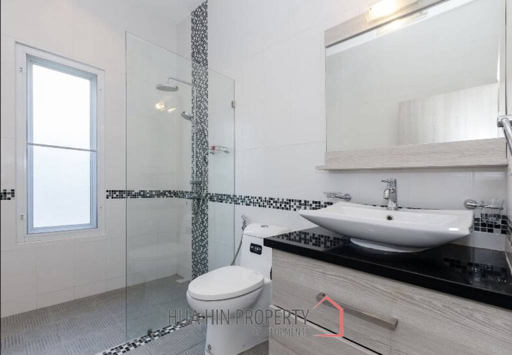 New Renovated Luxury Pool Villa on Soi 88 Hua Hin