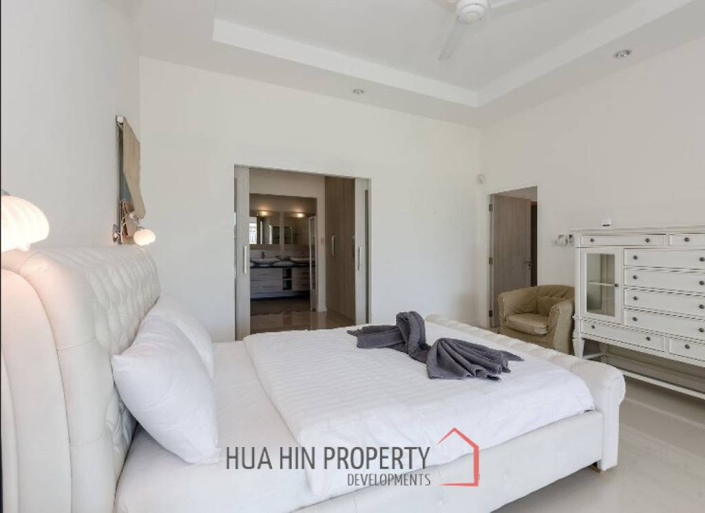 New Renovated Luxury Pool Villa on Soi 88 Hua Hin