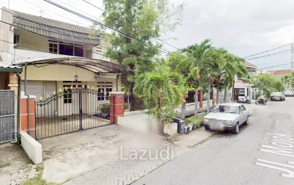 Jual Rumah Dekat UNAIR Universitas Airlangga, Kampus ITS, Galaxi Mall dan Stasiun Gubeng