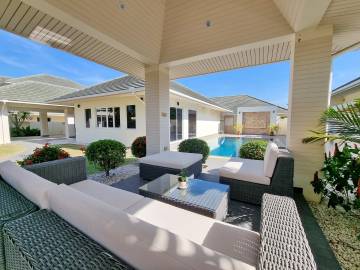 2 Bedrooms Pool Villa For Sale