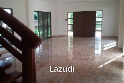 3 Bed 4 Bath 1 Rai 98 Sq Wah Detached house in Chonburi
