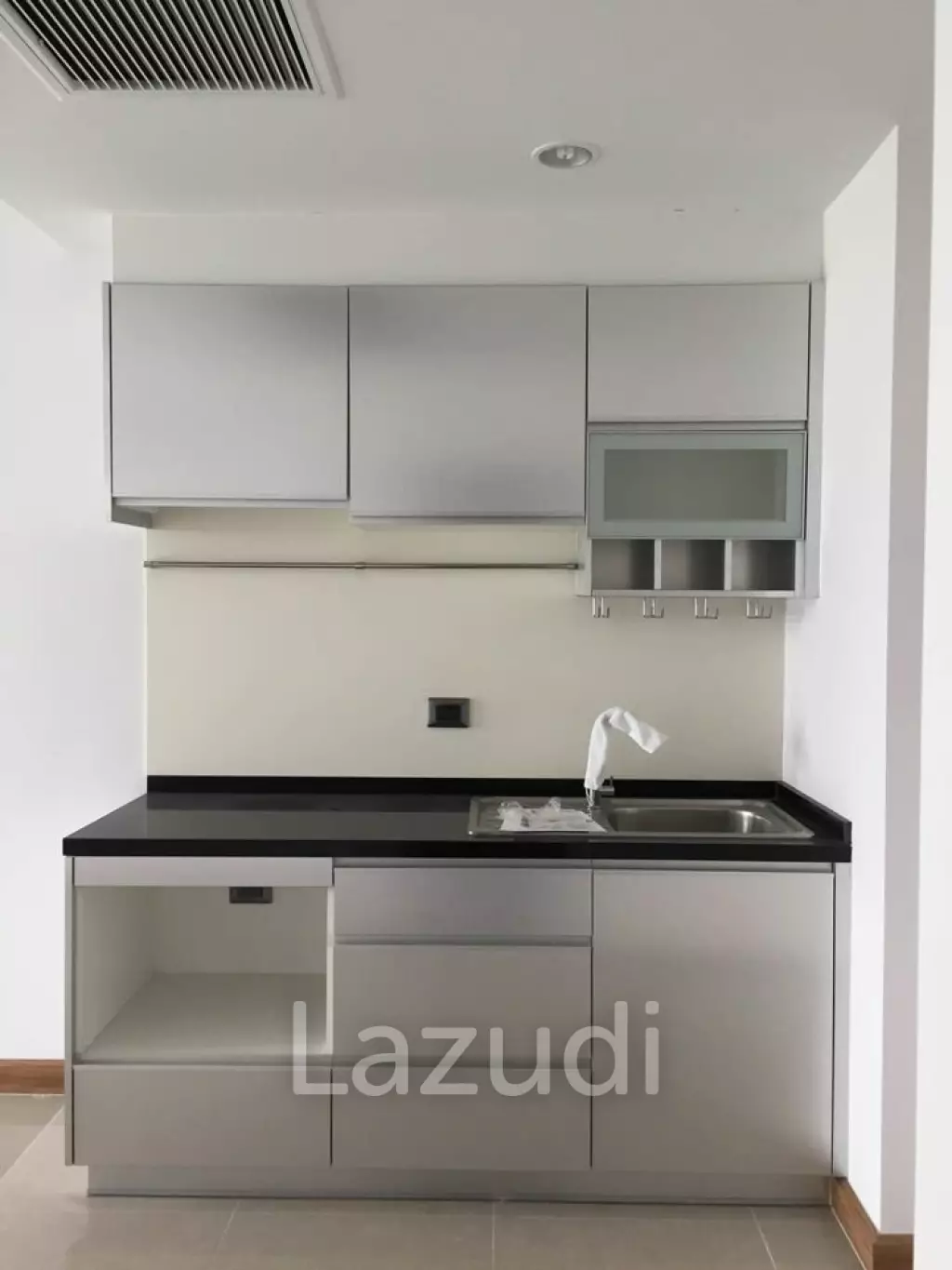 47 Sqm 1 Bed 1 Bath Condo For Sale