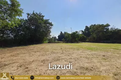 Beautiful Land Next to The Kok River and the road.