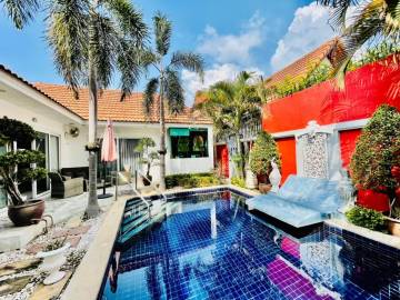 Pool villa for sale Near Jomtien beach