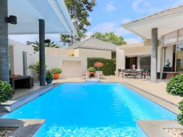 Charming 3 Bed Tropical Pool Villa for Sale in Lipa Noi