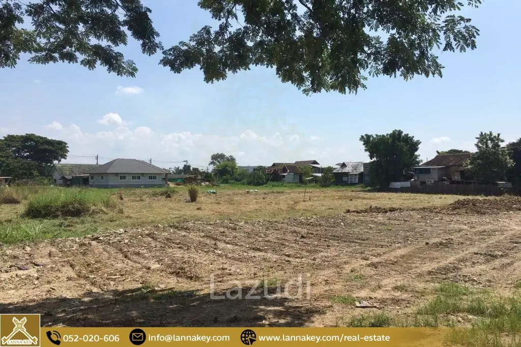 Land in Center ​of The City near Chiang Mai Airport