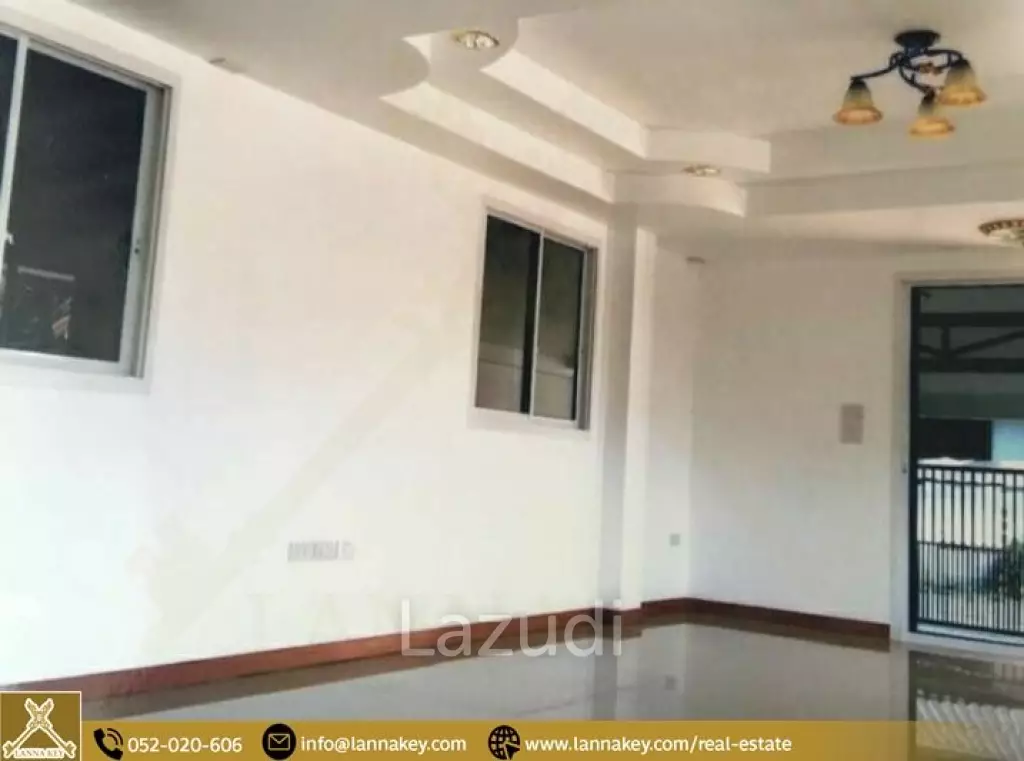 Simple house for sale near many important places.
