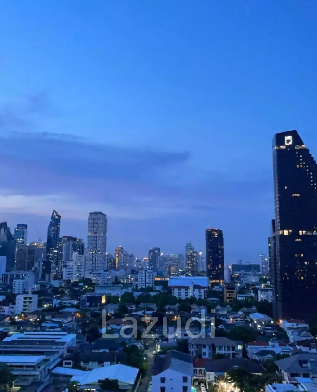1 Bed 1 Bath 35 SQ.M OKA HAUS Sukhumvit 36