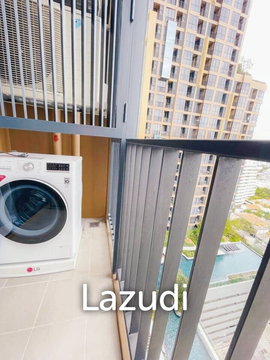 1 Bed 1 Bath 35 SQ.M OKA HAUS Sukhumvit 36