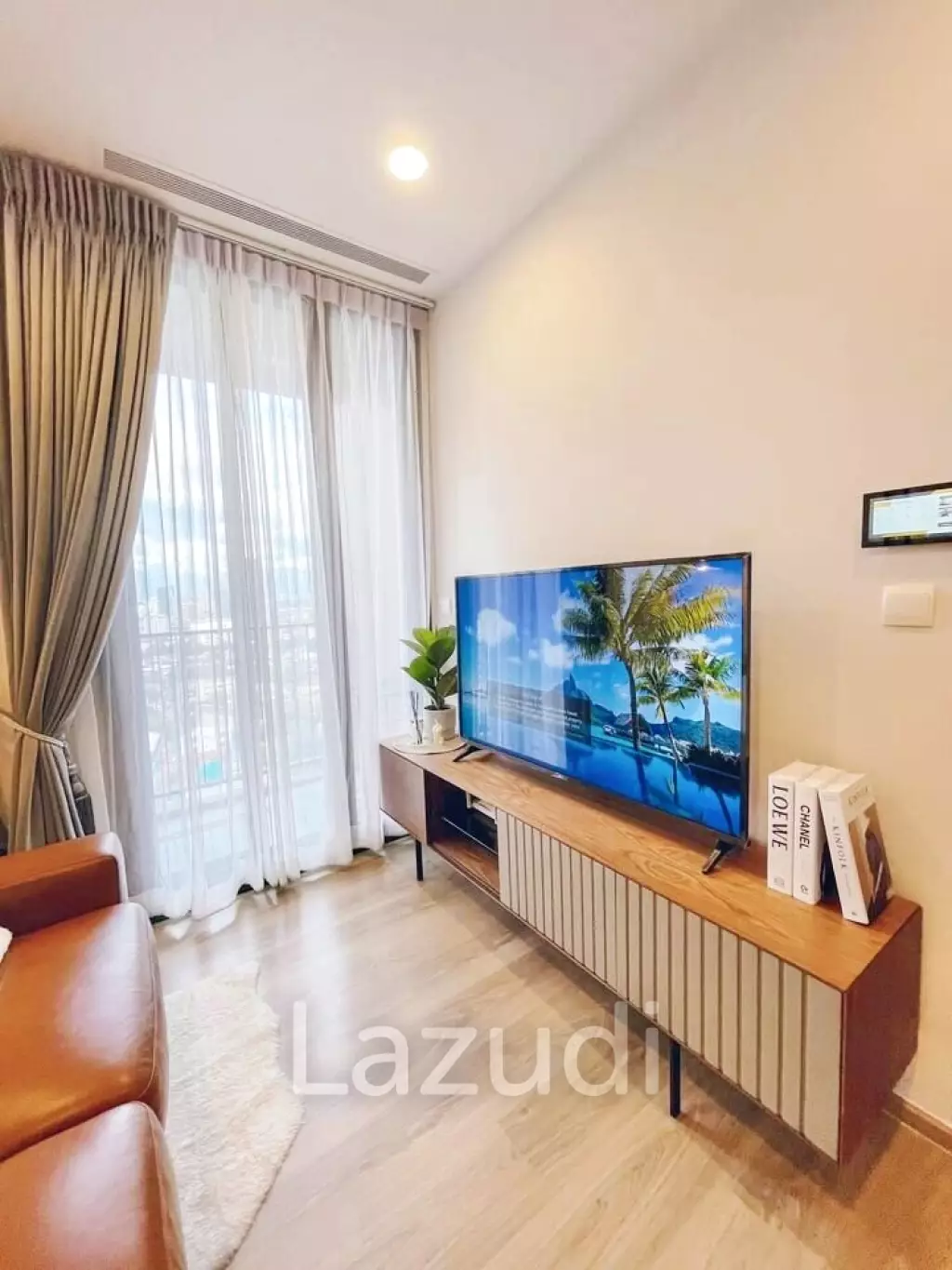 1 Bed 1 Bath 35 SQ.M OKA HAUS Sukhumvit 36