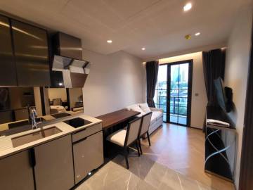 36.2 Sqm 1 Bed 1 Bath Condo For Rent