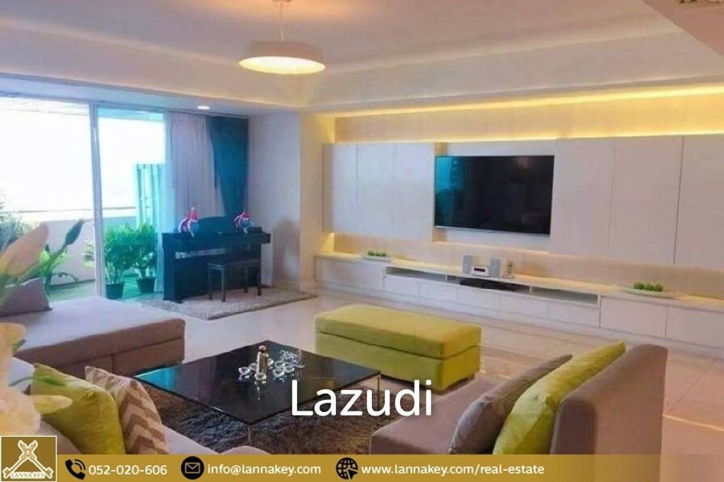 Pool Villa in Golf Course For Sale