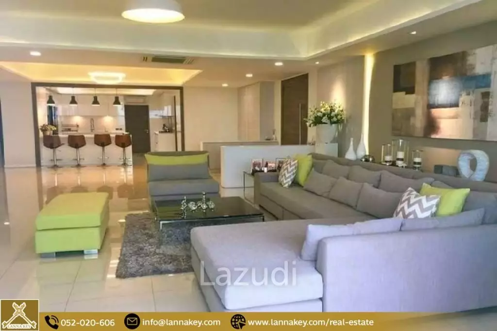 Pool Villa in Golf Course For Sale