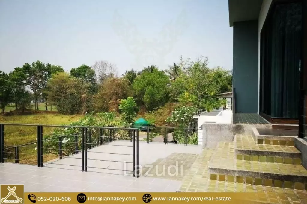 Pool Villa in Golf Course For Sale