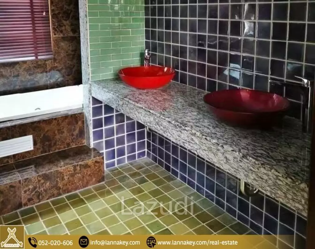 Pool Villa in Golf Course For Sale