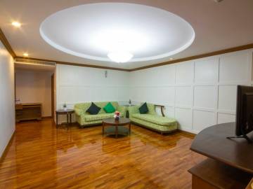 3 Bed 2 Bath 270 SQ.M. Sachayan Mansion
