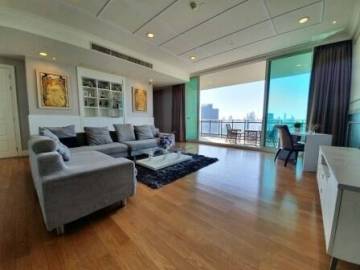 4 bedroom condo for sale with tenant at Royce Private Residences