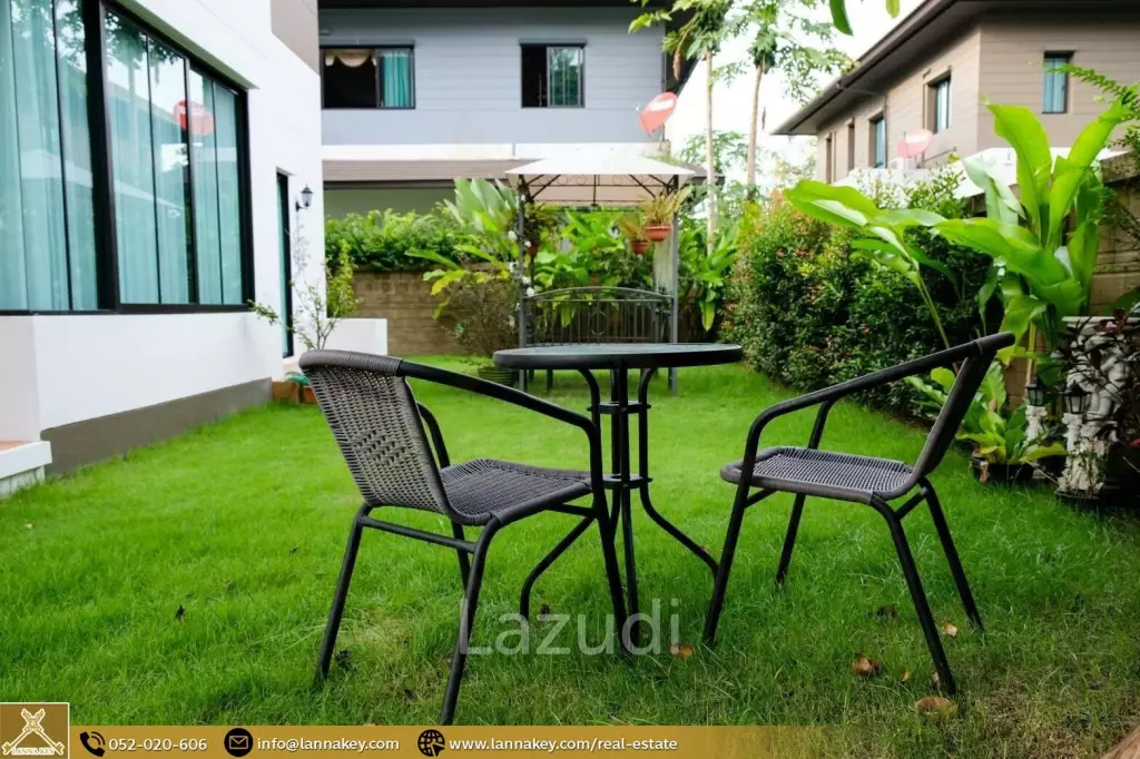House for sale in Setthasiri project.
