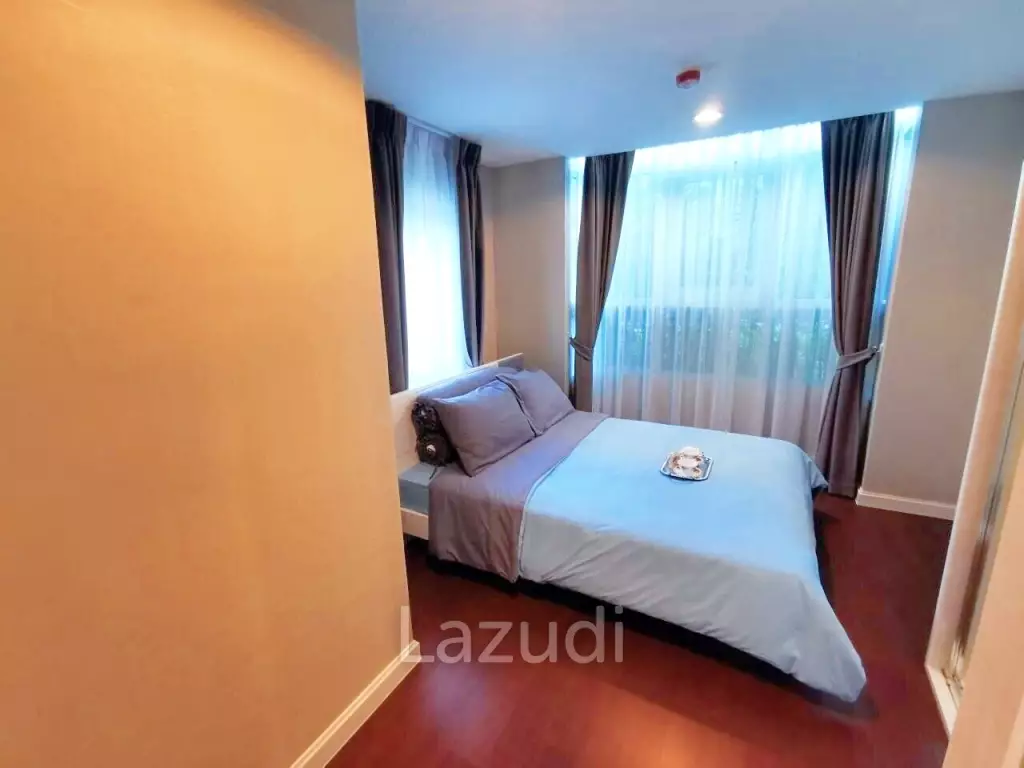 245.36 Sqm 5 Bed 3 Bath Duplex Condo For Rent + Sale