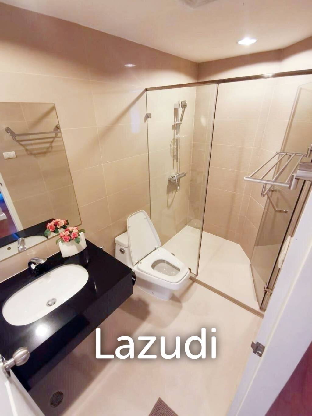 245.36 Sqm 5 Bed 3 Bath Duplex Condo For Rent + Sale