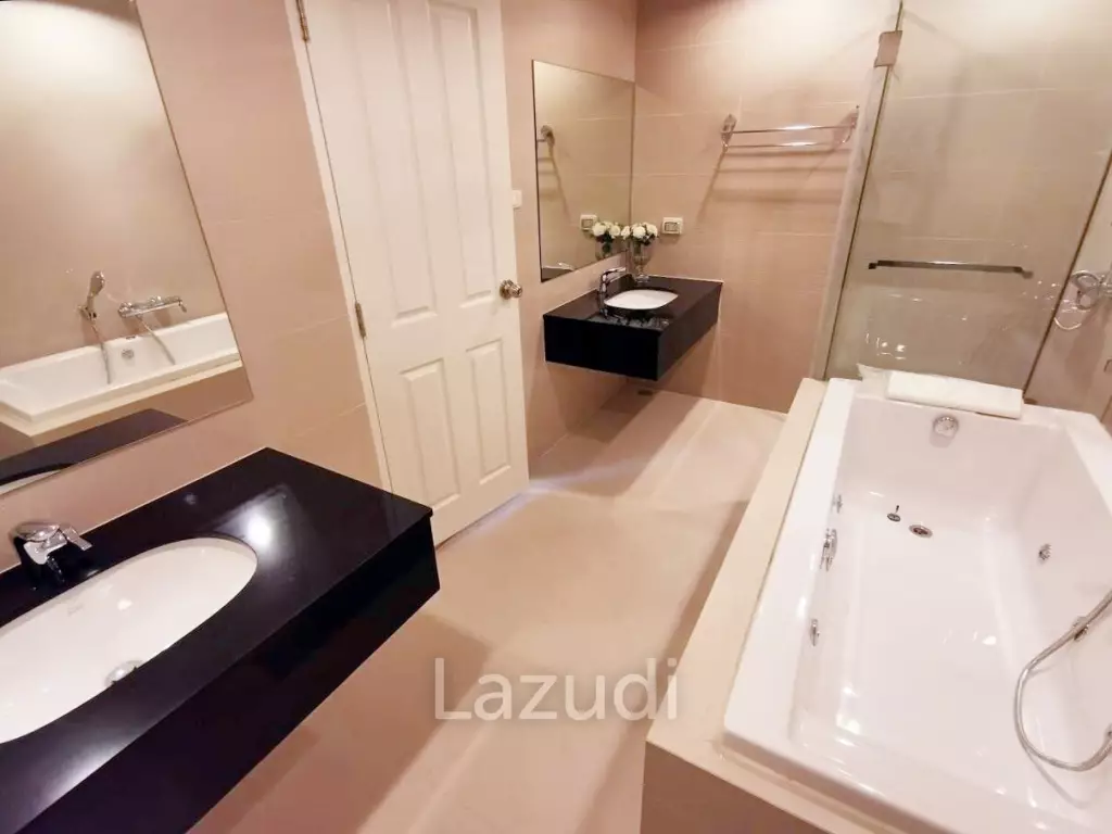 245.36 Sqm 5 Bed 3 Bath Duplex Condo For Rent + Sale