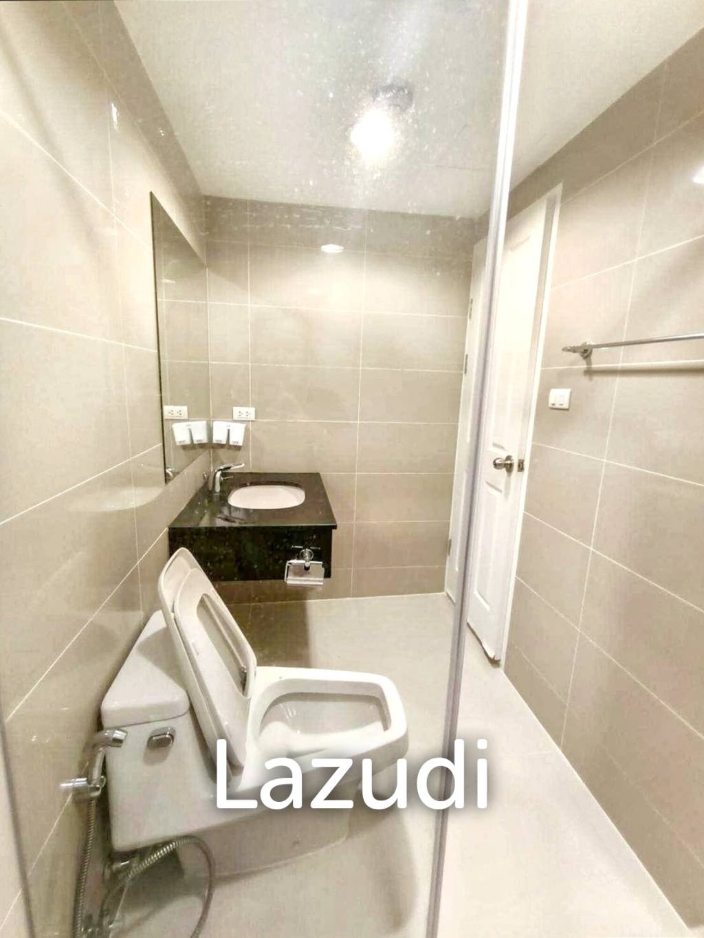 224.66 Sqm 5 Bed 3 Bath Condo For Rent and Sale