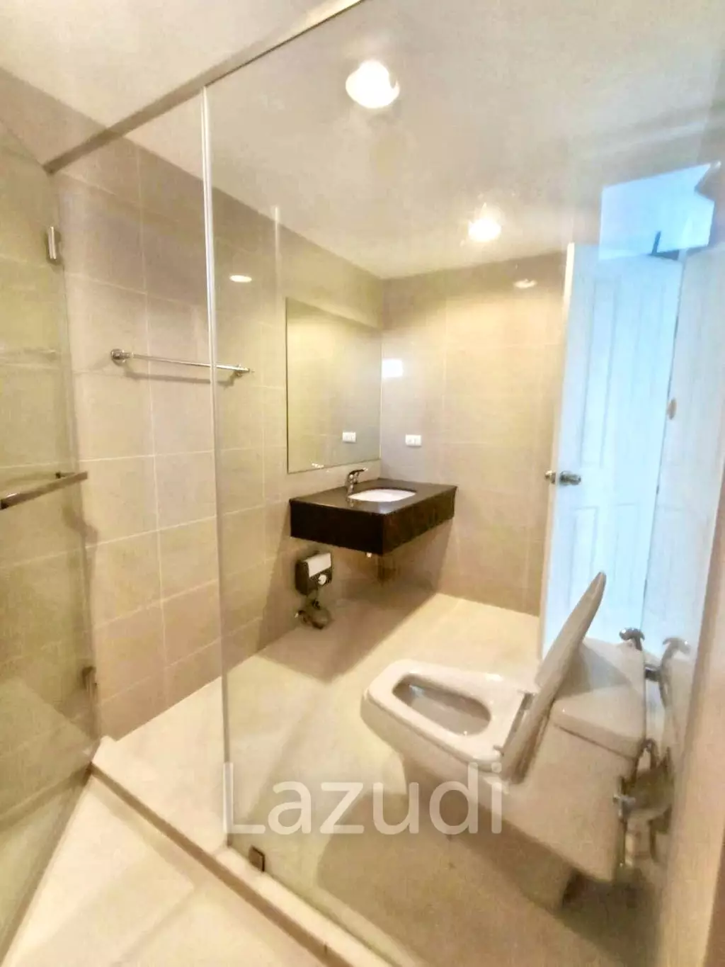 224.66 Sqm 5 Bed 3 Bath Condo For Rent and Sale