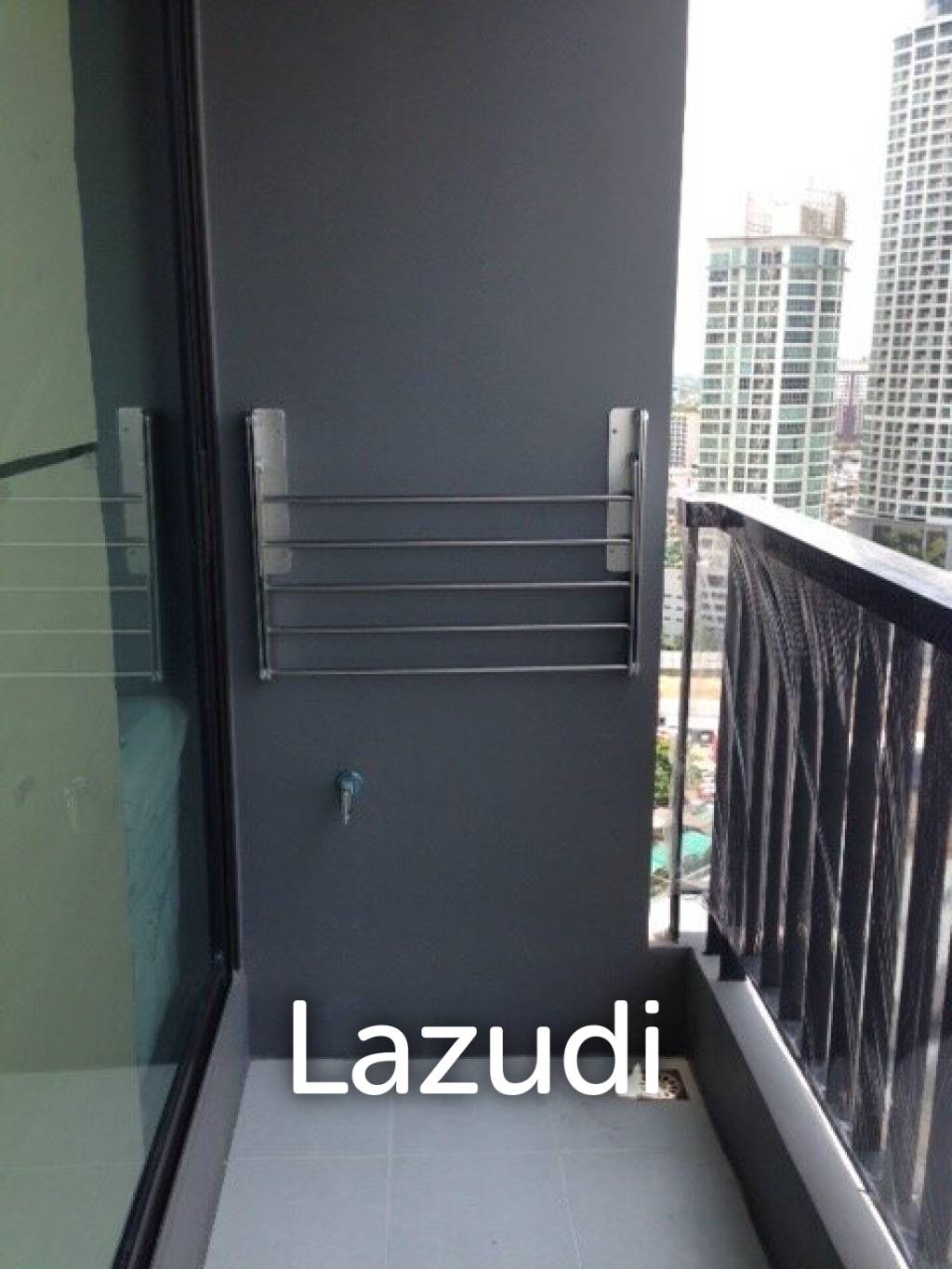 69 Sqm 2 Bed 2 Bath Condo For Rent
