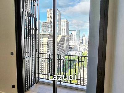 3 Bed 3 Bath 101 SQ.M MUNIQ Langsuan