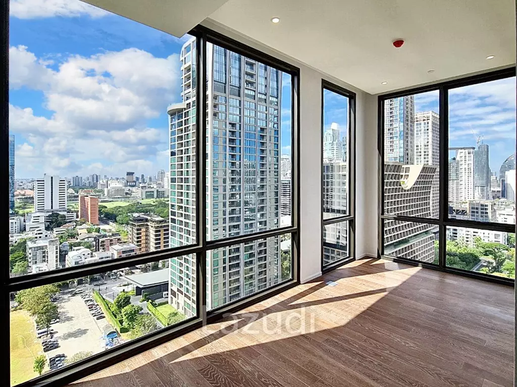 3 Bed 3 Bath 101 SQ.M MUNIQ Langsuan