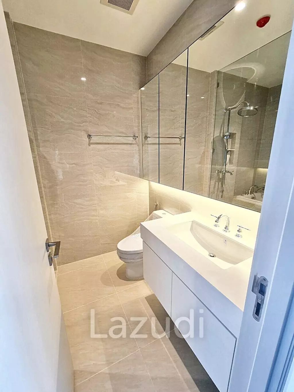 3 Bed 3 Bath 101 SQ.M MUNIQ Langsuan