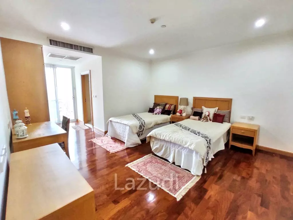 285 Sqm 3+1 Bed 3 Bath Condo For Rent