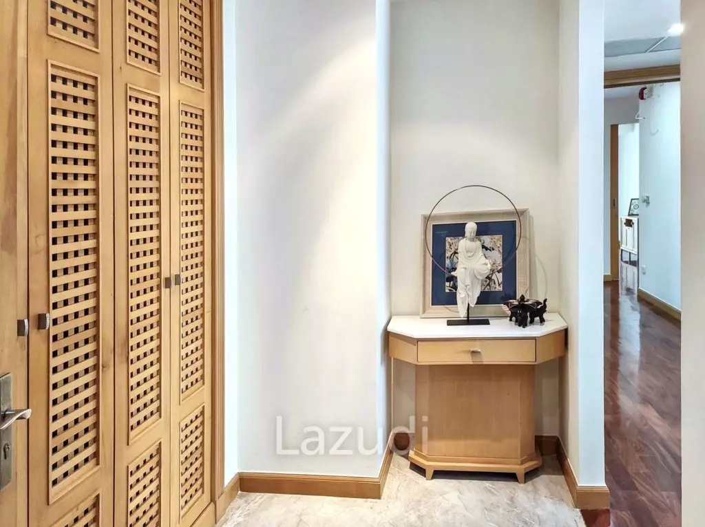285 Sqm 3+1 Bed 3 Bath Condo For Rent