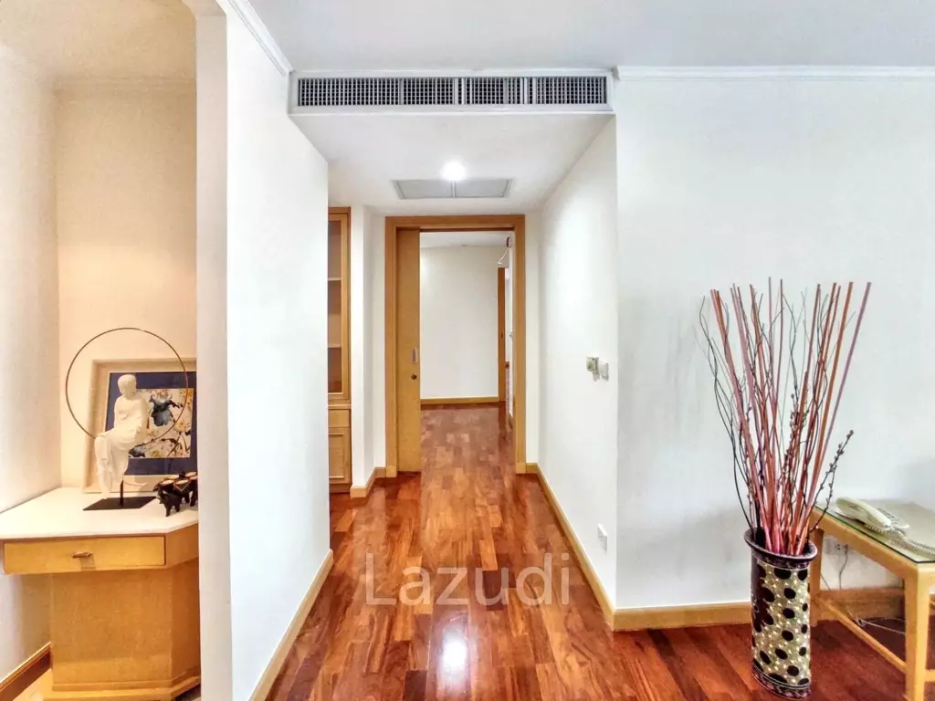 285 Sqm 3+1 Bed 3 Bath Condo For Rent