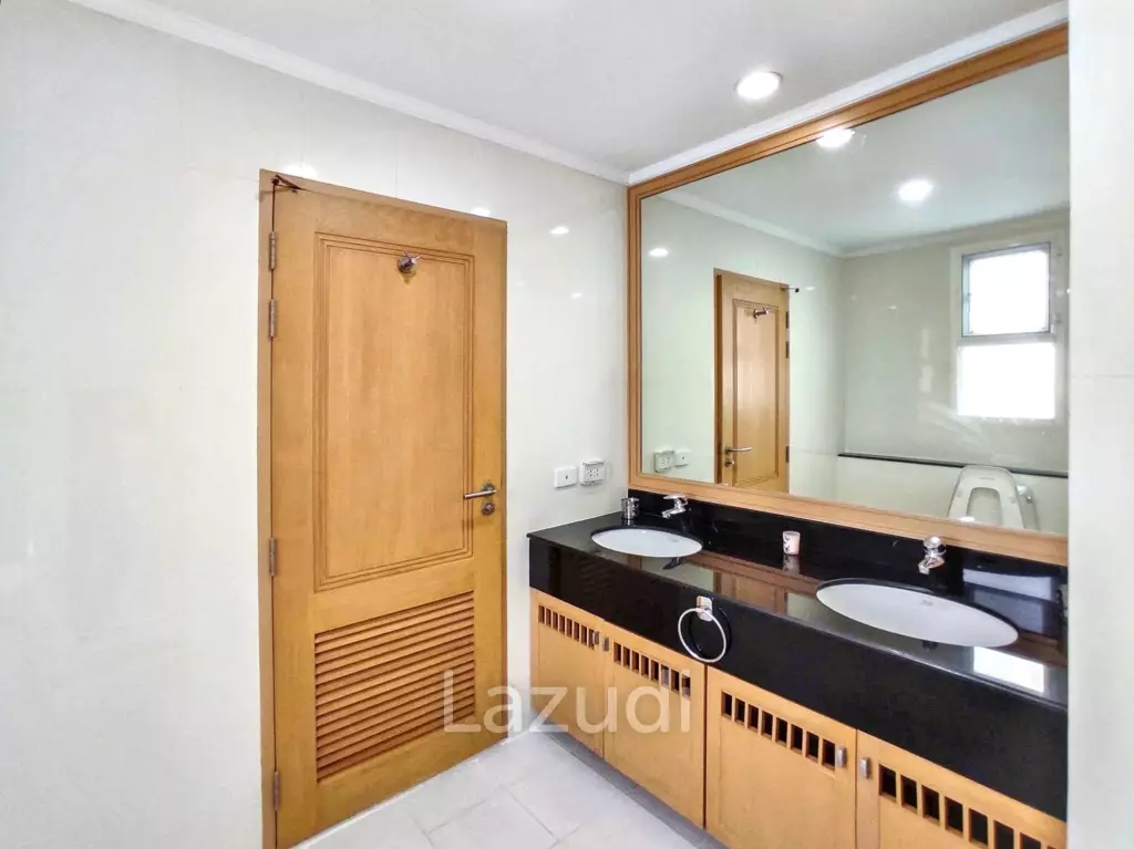 285 Sqm 3+1 Bed 3 Bath Condo For Rent