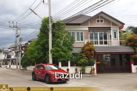 House for sale near Wua Lai Walking Street, Chiang Mai. House for sale near Wua Lai Walking Street, Chiang Mai.
