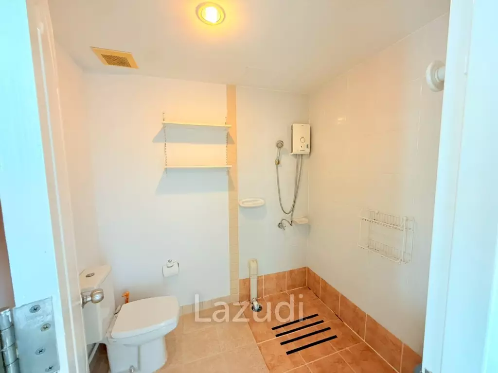 Flame Tree Residence Condo for rent 2 Bed 2 bath with Great View