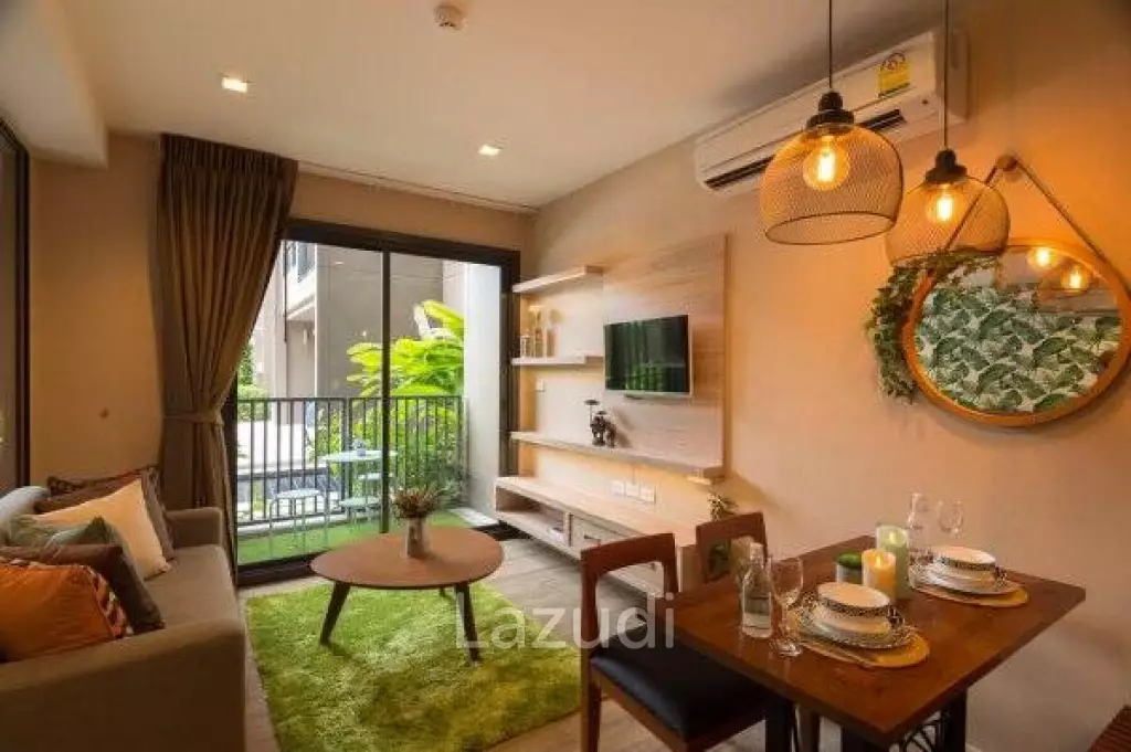 Rain Condo: 1 bedroom studio close to "everything"