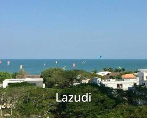 ROCCO CONDO : Good Location 2 Bed Condo with Sea View