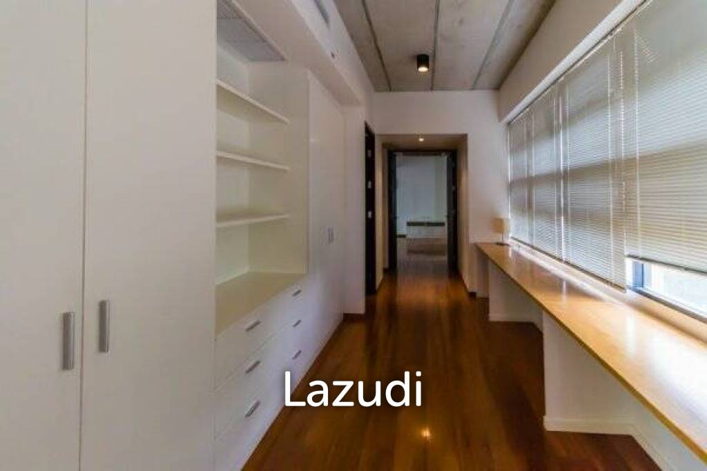 210 Sqm 2 Bed 3 Bath Condominium For Rent