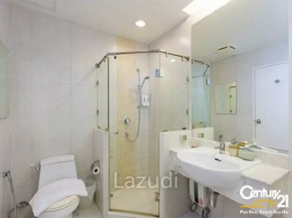 Baan San Ploen: 2 Bedroom Sea View Condominium