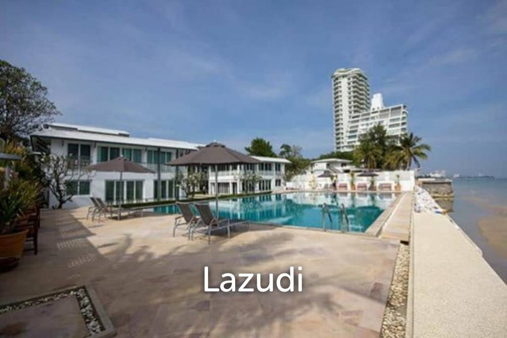 Luxury Beachfront 4 bed 2 storey Villa