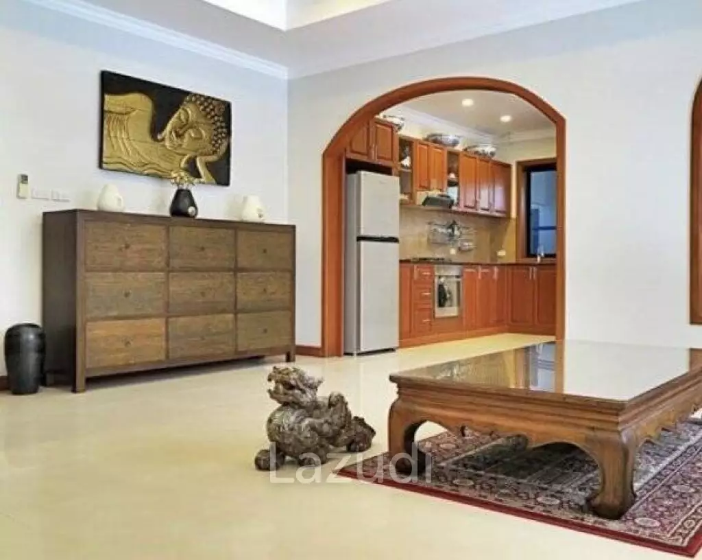 ORCHID VILLA : Full Modernized 3 Bed Pool Villa close to town and Beaches