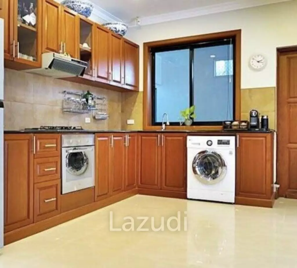 ORCHID VILLA : Full Modernized 3 Bed Pool Villa close to town and Beaches