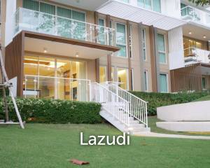 Wan Vayla - Huahin Private Beach Luxurious condo.