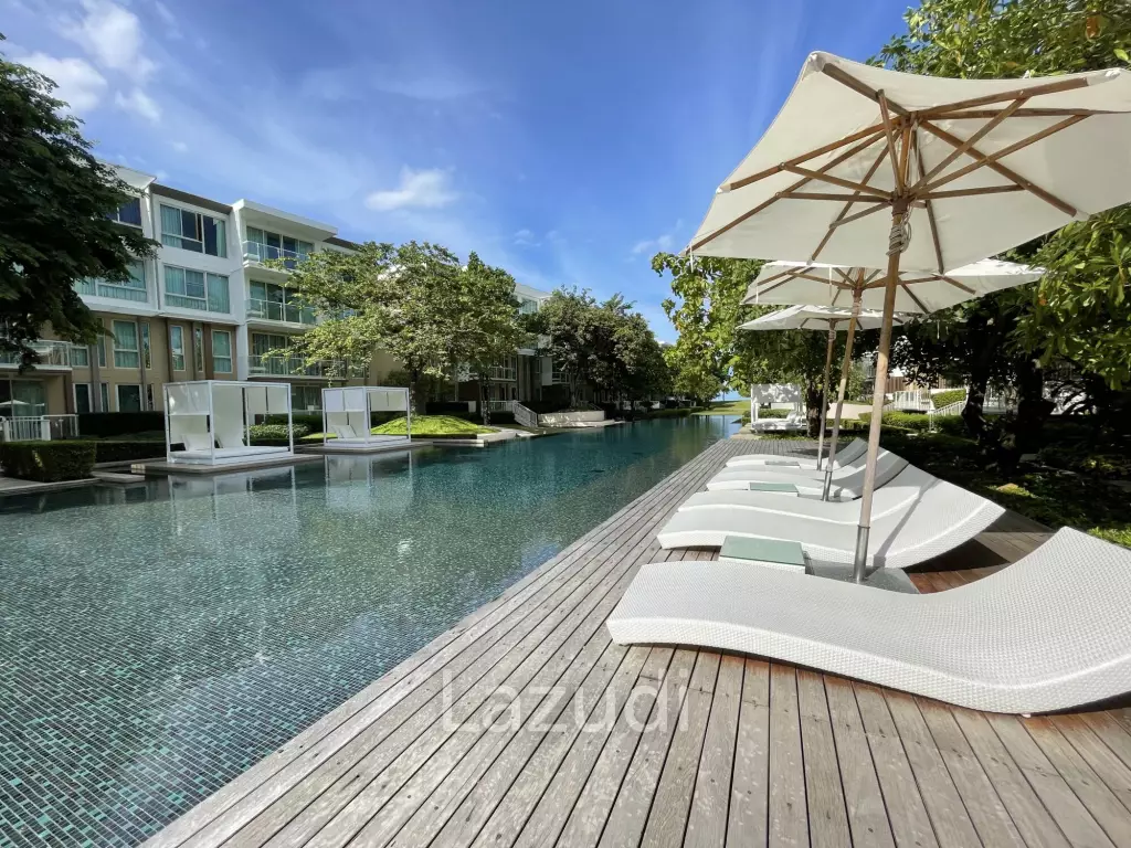 Wan Vayla - Huahin Private Beach Luxurious condo.